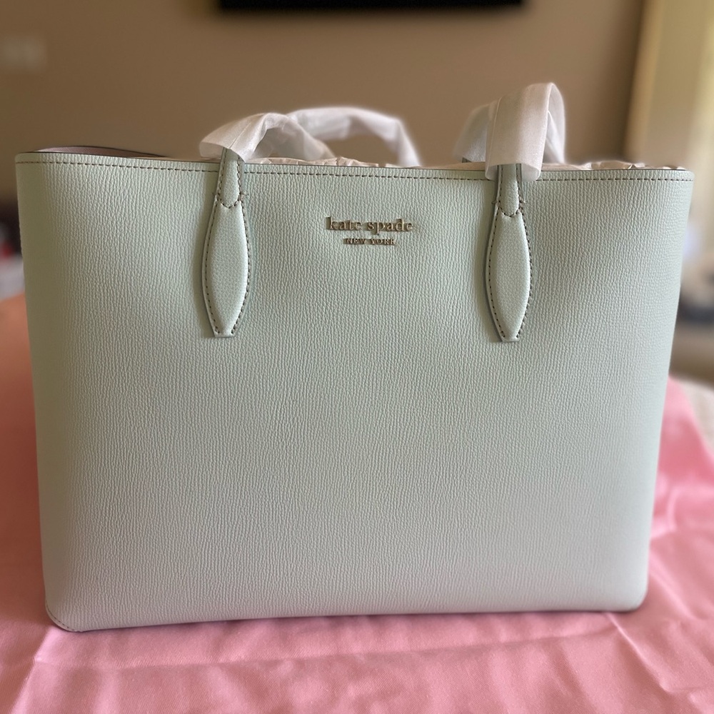 Kate Spade Cream Tote Bag